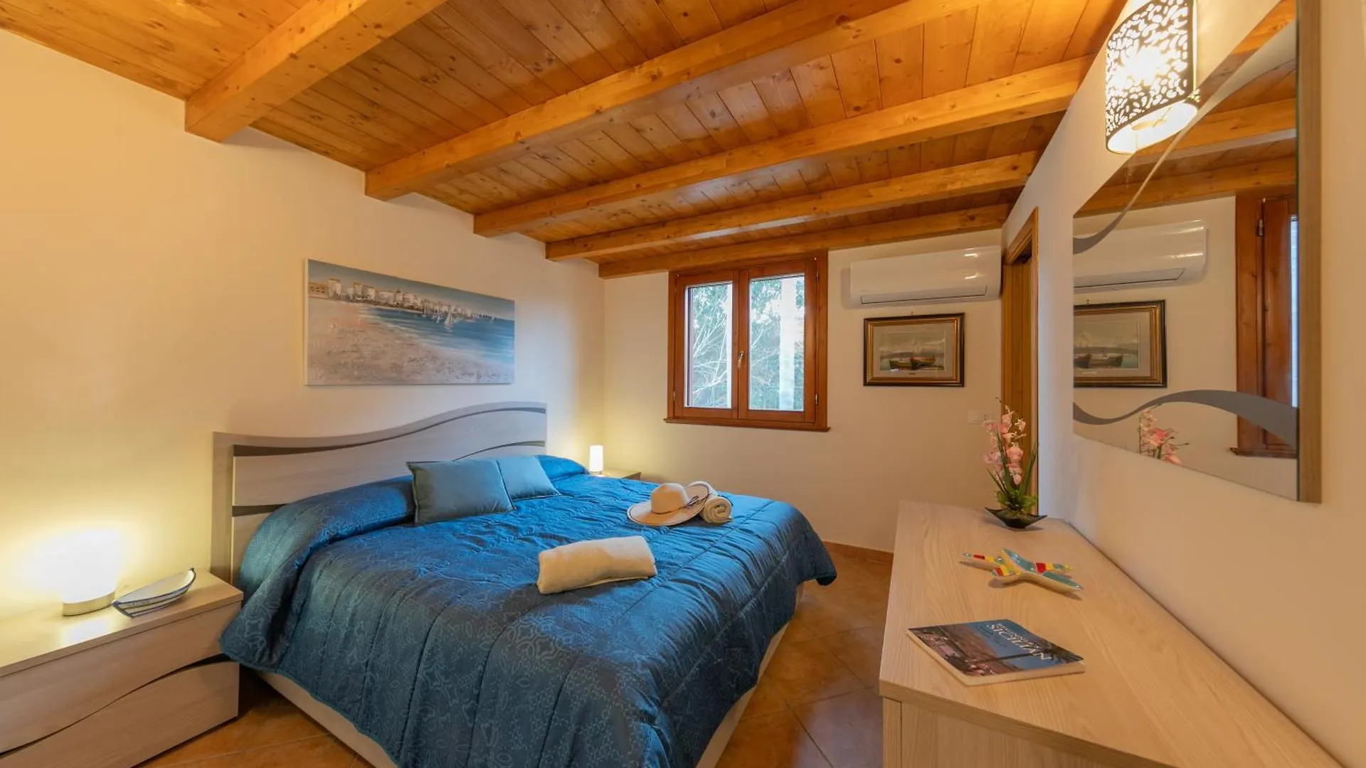 Villa Seaside Кампофеличе-ди-Роччелла Италия